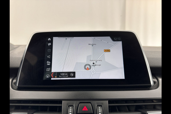 BMW 2 Serie Active Tourer 218i Corporate Lease Executive Aut. *NAVI-FULLMAP | FULL-LED | SPORT-SEATS | CAMERA | ECC | PDC | CRUISE | 18''ALU*