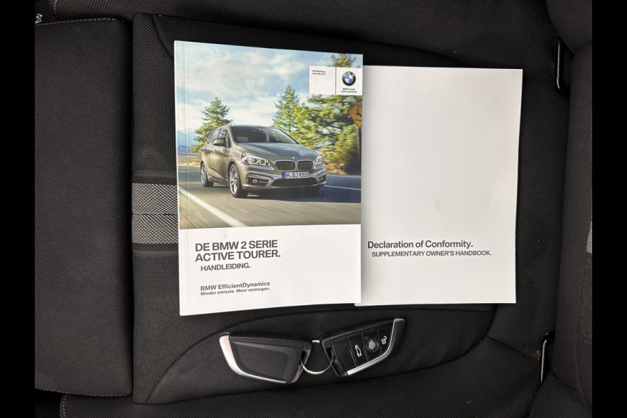 BMW 2 Serie Active Tourer 218i Corporate Lease Executive Aut. *NAVI-FULLMAP | FULL-LED | SPORT-SEATS | CAMERA | ECC | PDC | CRUISE | 18''ALU*
