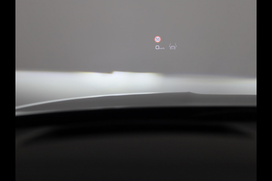 Audi RS 3 SPORTBACK 2.5 TFSI quattro 400pk Panoramadak | Schaal stoelen | Head Up Display | Sonsos audio