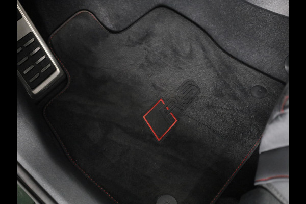 Audi RS 3 SPORTBACK 2.5 TFSI quattro 400pk Panoramadak | Schaal stoelen | Head Up Display | Sonsos audio