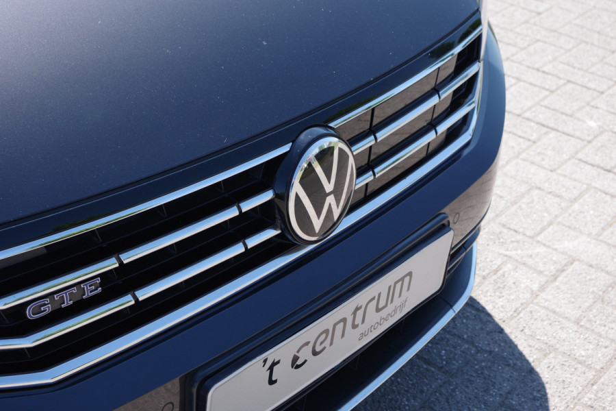 Volkswagen Passat Variant 1.4 TSI PHEV GTE 218 PK Business, Leder-Acantara, Trekhaak, Winterpakket, Adap. Cruise Control