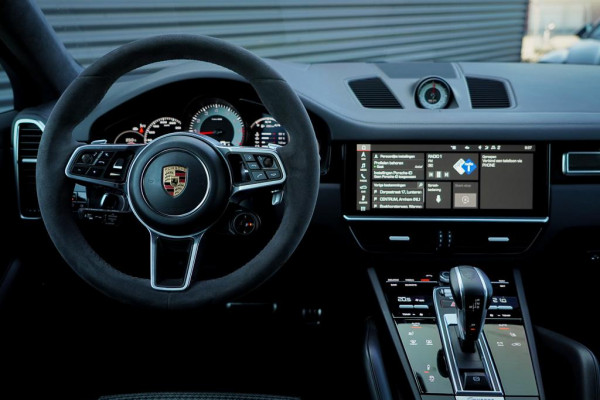 Porsche Cayenne Coupé 2.9 S / Sport Design Carbon / Pepita / Trekhaak
