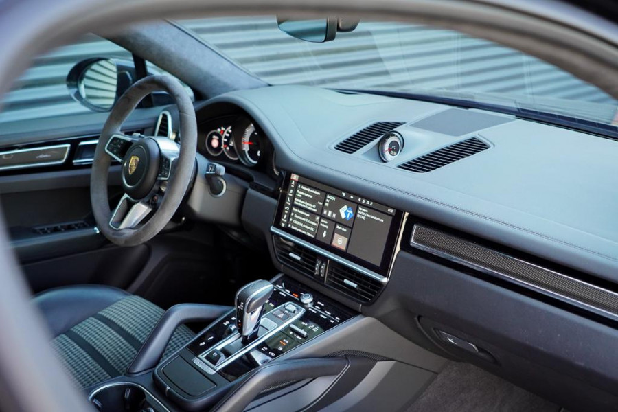 Porsche Cayenne Coupé 2.9 S / Sport Design Carbon / Pepita / Trekhaak