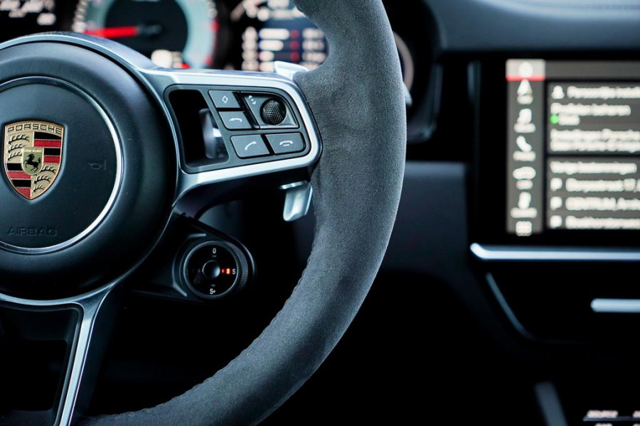 Porsche Cayenne Coupé 2.9 S / Sport Design Carbon / Pepita / Trekhaak