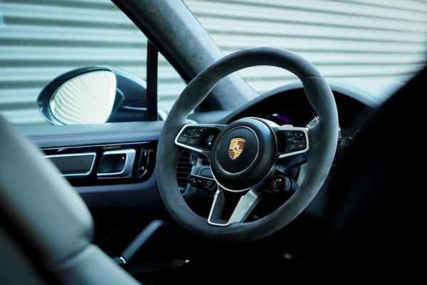 Porsche Cayenne Coupé 2.9 S / Sport Design Carbon / Pepita / Trekhaak