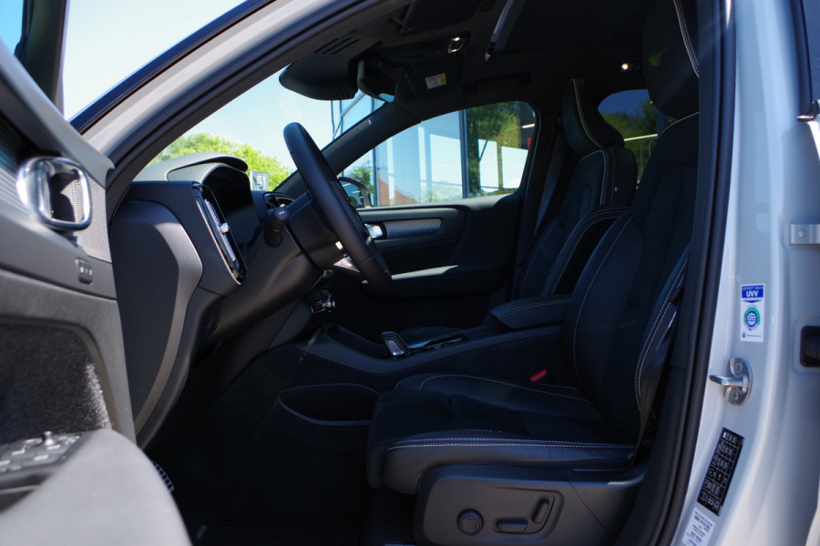 Volvo XC40 1.5 T4 Recharge R-Design 211 PK PHEV, Panoramadak, Trekhaak, Memory, 360 Camera, Winterpakket