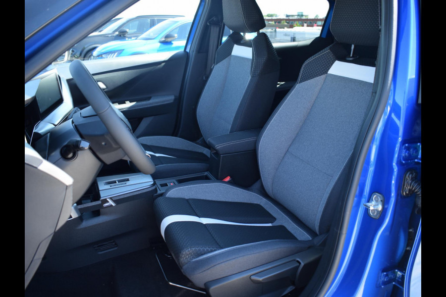 Opel Frontera Electric GS 44 kWh 3 FASE | NAVIGATIE / CARPLAY | ACHTERUITRIJCAMERA MET SENSOREN | E.C.C. | WINTERPAKKET