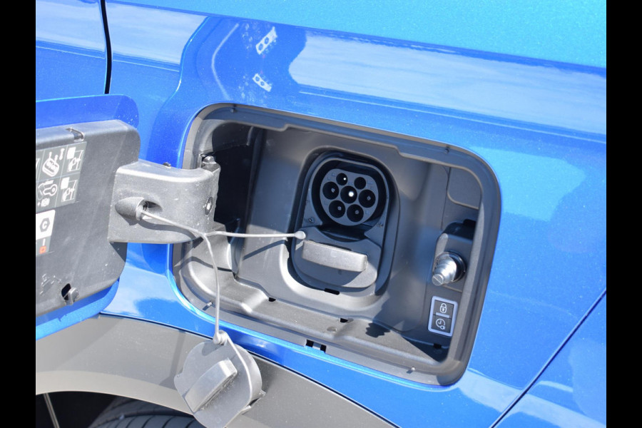 Opel Frontera Electric GS 44 kWh 3 FASE | NAVIGATIE / CARPLAY | ACHTERUITRIJCAMERA MET SENSOREN | E.C.C. | WINTERPAKKET