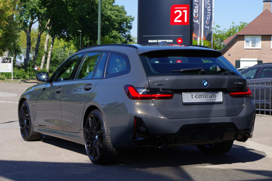 BMW 3 Serie Touring 330e xDrive 293 PK M-Sport PHEV, Dravit Grau, Trekhaak, Memory, Head-Up