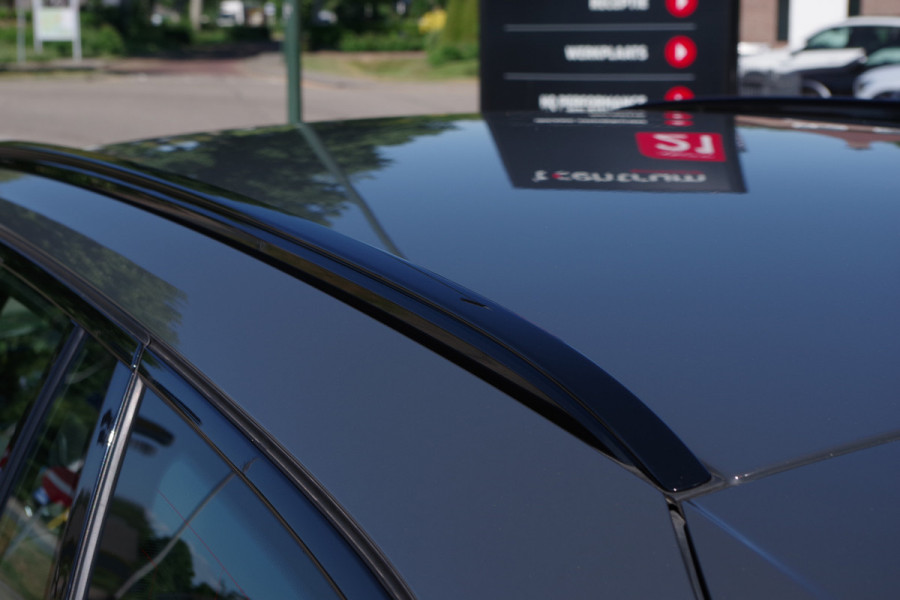 BMW 3 Serie Touring 330e xDrive 293 PK M-Sport PHEV, Dravit Grau, Trekhaak, Memory, Head-Up