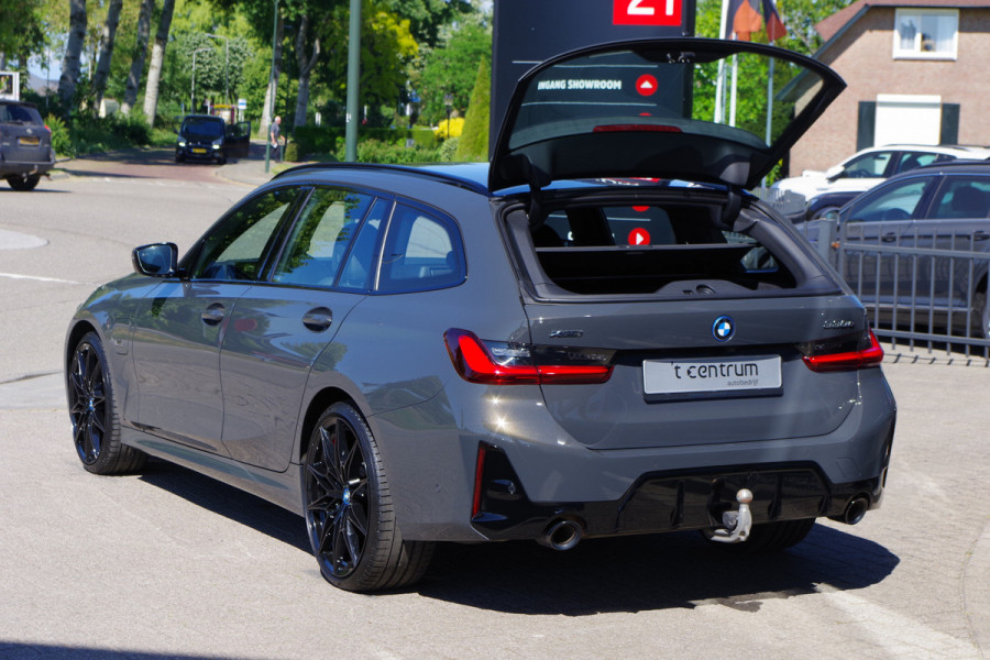 BMW 3 Serie Touring 330e xDrive 293 PK M-Sport PHEV, Dravit Grau, Trekhaak, Memory, Head-Up
