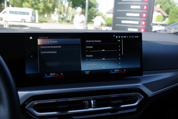 BMW 3 Serie Touring 330e xDrive 293 PK M-Sport PHEV, Dravit Grau, Trekhaak, Memory, Head-Up