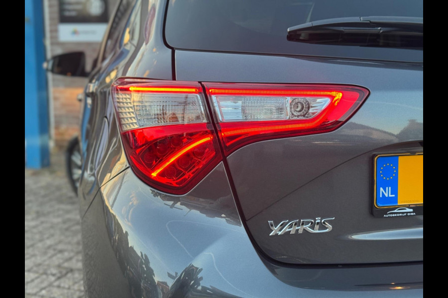 Toyota Yaris 1.5 Hybrid Dynamic 2019 AUT NAVI APK NAP!