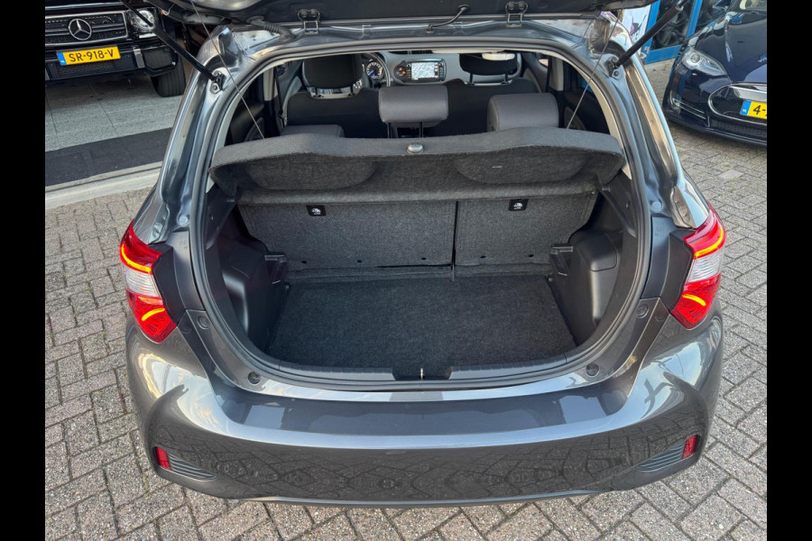 Toyota Yaris 1.5 Hybrid Dynamic 2019 AUT NAVI APK NAP!