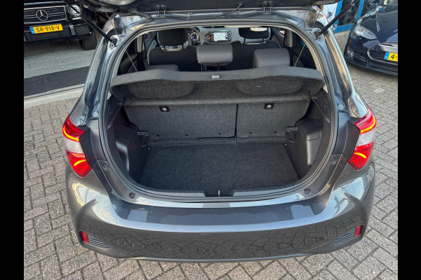 Toyota Yaris 1.5 Hybrid Dynamic 2019 AUT NAVI APK NAP!