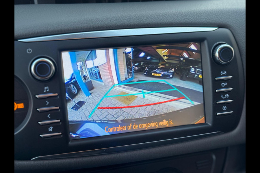 Toyota Yaris 1.5 Hybrid Dynamic 2019 AUT NAVI APK NAP!