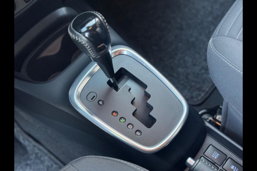Toyota Yaris 1.5 Hybrid Dynamic 2019 AUT NAVI APK NAP!