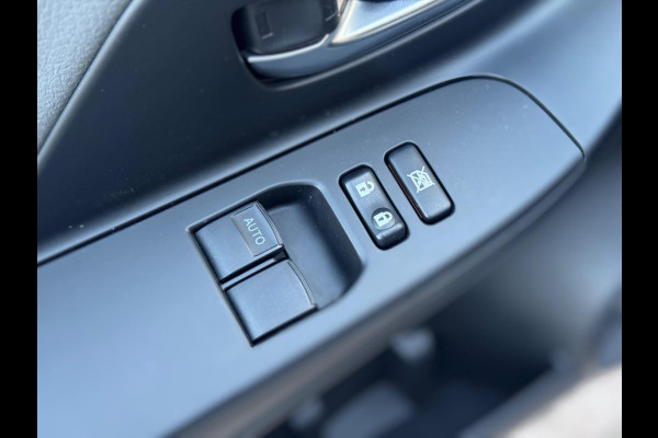 Toyota Yaris 1.5 Hybrid Dynamic 2019 AUT NAVI APK NAP!