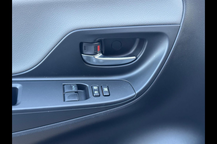 Toyota Yaris 1.5 Hybrid Dynamic 2019 AUT NAVI APK NAP!