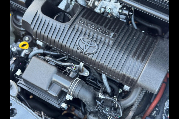 Toyota Yaris 1.5 Hybrid Dynamic 2019 AUT NAVI APK NAP!