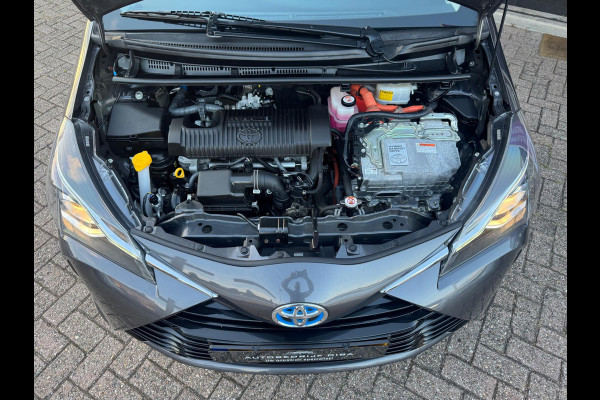 Toyota Yaris 1.5 Hybrid Dynamic 2019 AUT NAVI APK NAP!