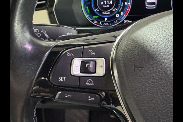 Volkswagen Passat Variant 1.4 TSI GTE Highline | Virtual | Winterpakket | Carplay