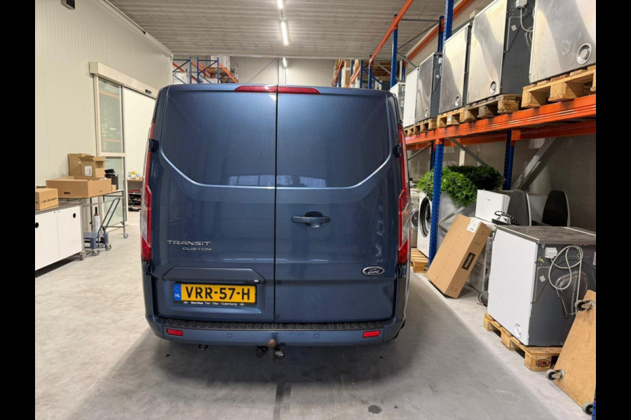 Ford Transit Custom 280 2.0 TDCI 130 PK AUTOMAAT L1H1 Limited | Camera | Adaptieve Cruise Control | BLIS | Lederen bekleding | Trekhaak | Winterpakket | Zijschuifdeur L+R