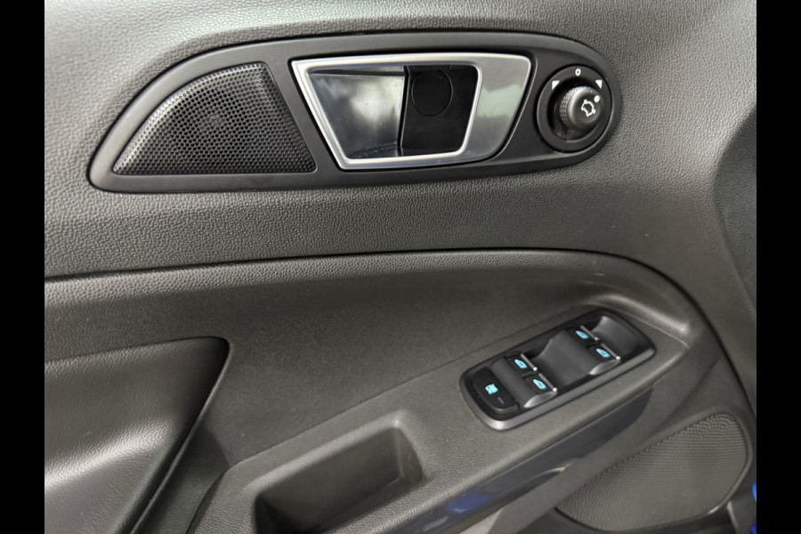 Ford EcoSport 1.0 EcoBoost Titanium | Navigatie | Cruise Control | 17' inch