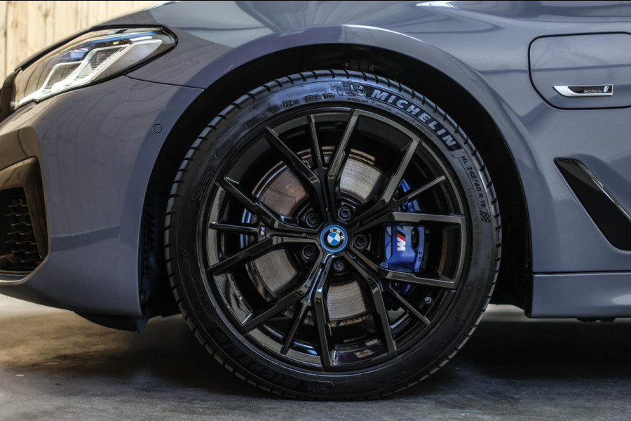 BMW 5 Serie Touring 530e xDrive M-Sport *Pano*Laser*H/K*360 Camera*Keyless*Head-Up*
