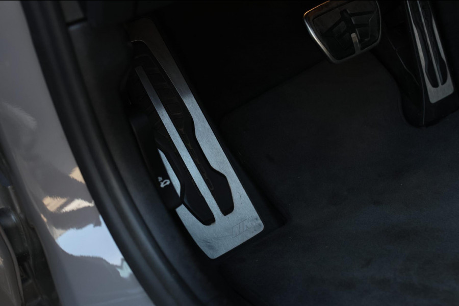 BMW 5 Serie Touring 530e xDrive M-Sport *Pano*Laser*H/K*360 Camera*Keyless*Head-Up*