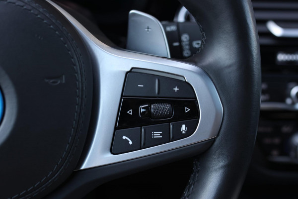 BMW 5 Serie Touring 530e xDrive M-Sport *Pano*Laser*H/K*360 Camera*Keyless*Head-Up*