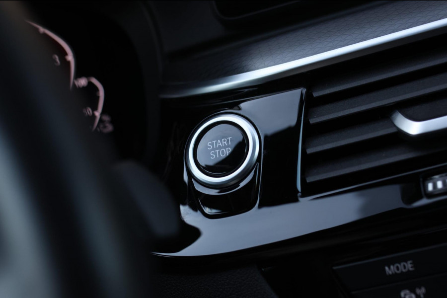 BMW 5 Serie Touring 530e xDrive M-Sport *Pano*Laser*H/K*360 Camera*Keyless*Head-Up*