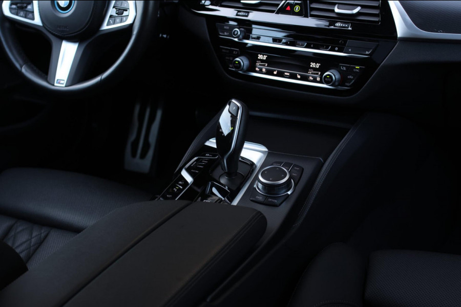 BMW 5 Serie Touring 530e xDrive M-Sport *Pano*Laser*H/K*360 Camera*Keyless*Head-Up*