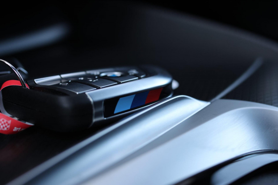 BMW 5 Serie Touring 530e xDrive M-Sport *Pano*Laser*H/K*360 Camera*Keyless*Head-Up*
