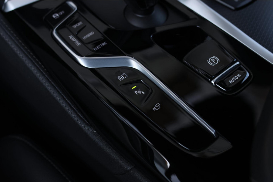 BMW 5 Serie Touring 530e xDrive M-Sport *Pano*Laser*H/K*360 Camera*Keyless*Head-Up*