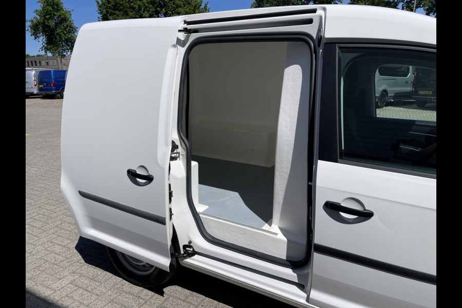 Volkswagen Caddy 2.0 TDI L1H1 BMT Economy Business / koeltransport / geïsoleerde laadruimte / geen koelmotor / airco / cruise / euro 6 diesel / bpm vrij / rijklaar € 12.950 ex btw
