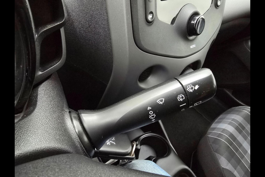 Peugeot 108 Occasion 1.0 VTI met airco en kleur zwart | Tweedehands Peugeot 108 zwart in 5 deurs | Bluetooth audio | incl.Btw
