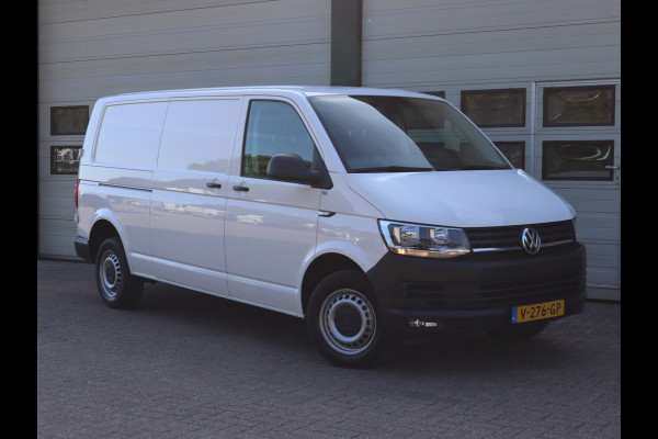 Volkswagen Transporter 2.0 TDI 150pk Euro 6 Automaat L2 Lang - Airco - Trekhaak