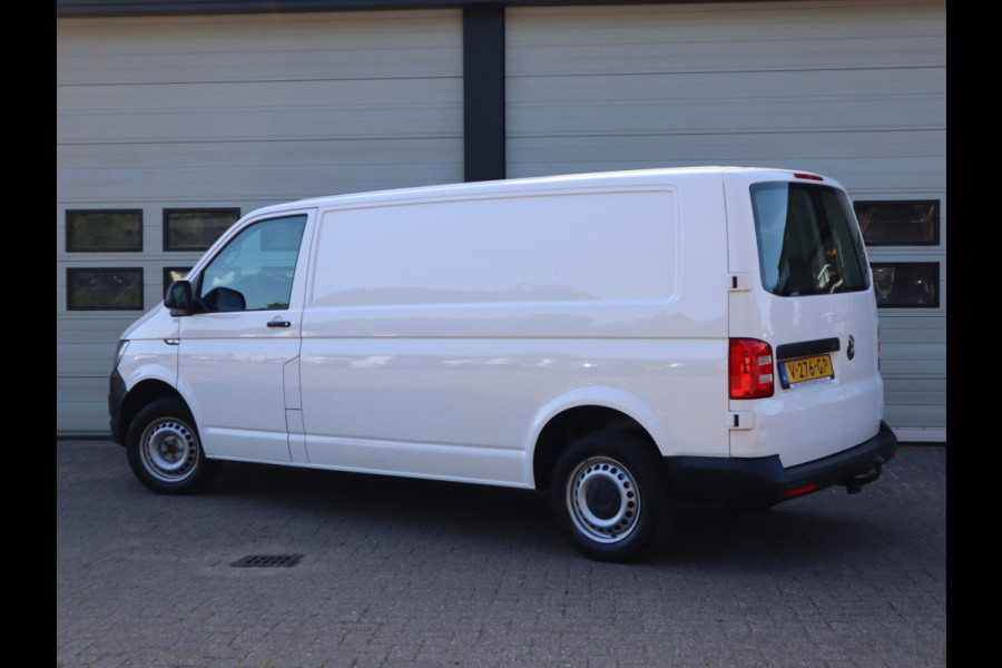 Volkswagen Transporter 2.0 TDI 150pk Euro 6 Automaat L2 Lang - Airco - Trekhaak