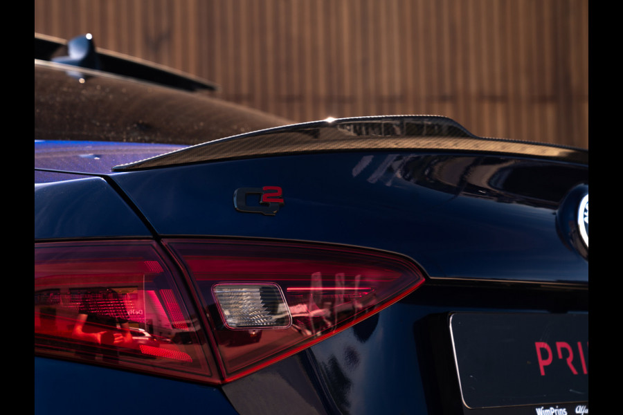 Alfa Romeo Giulia 2.0T 280pk Veloce Ti Q2 | Pano-dak | 1e eigenaar | Blu Montecarlo | Race-mode