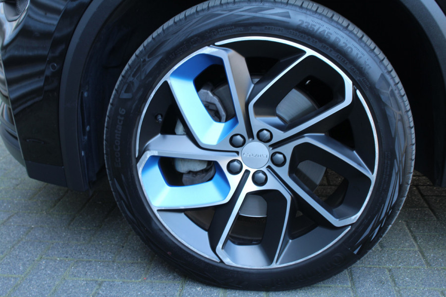 Lynk & Co 01 1.5 PHEV 262pk Automaat NL-Auto NAP BTW Clima Cruise Navi 360 Camera Panoramadak 20"LMV El. Klep
