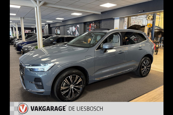 Volvo XC60 2.0 T6 Plug-in hybrid AWD Inscription / leder / Panorama-dak