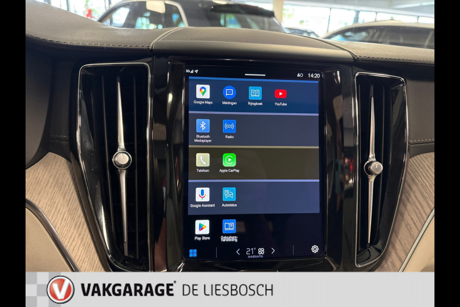 Volvo XC60 2.0 T6 Plug-in hybrid AWD Inscription / leder / Panorama-dak