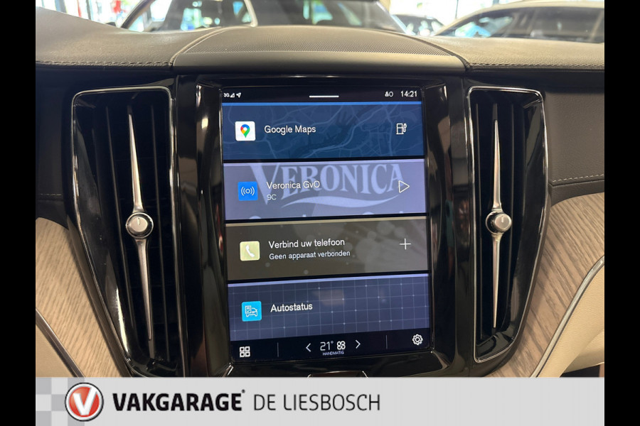 Volvo XC60 2.0 T6 Plug-in hybrid AWD Inscription / leder / Panorama-dak