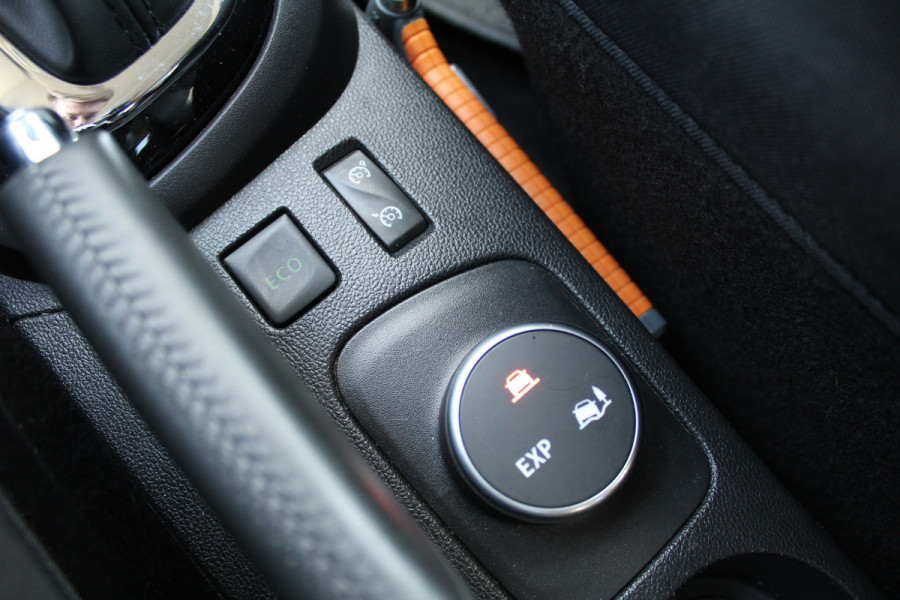 Renault Captur 1.2 TCe 120PK Xmod | 1e Eigenaar | Origin NL | Trekhaak | Navigatie | Camera | Leder
