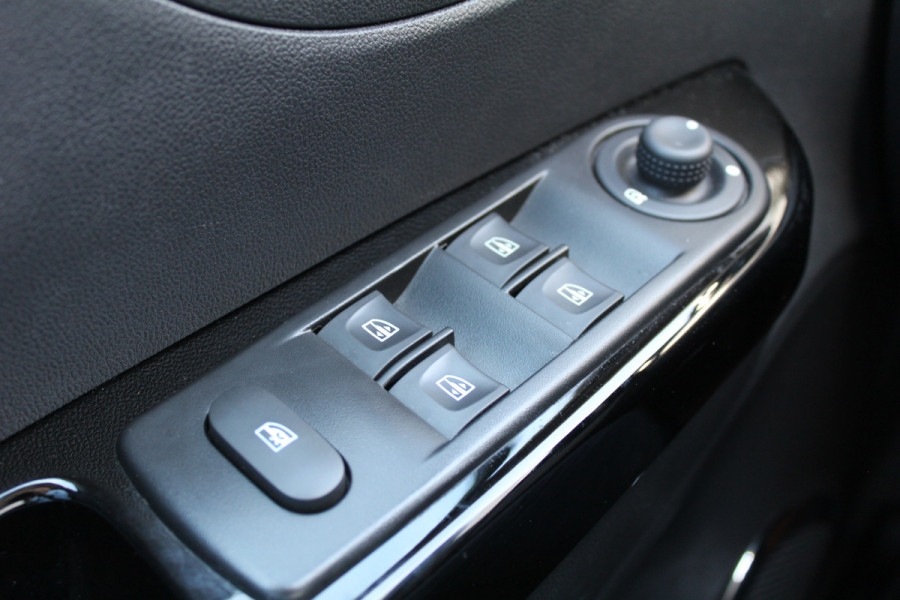 Renault Captur 1.2 TCe 120PK Xmod | 1e Eigenaar | Origin NL | Trekhaak | Navigatie | Camera | Leder