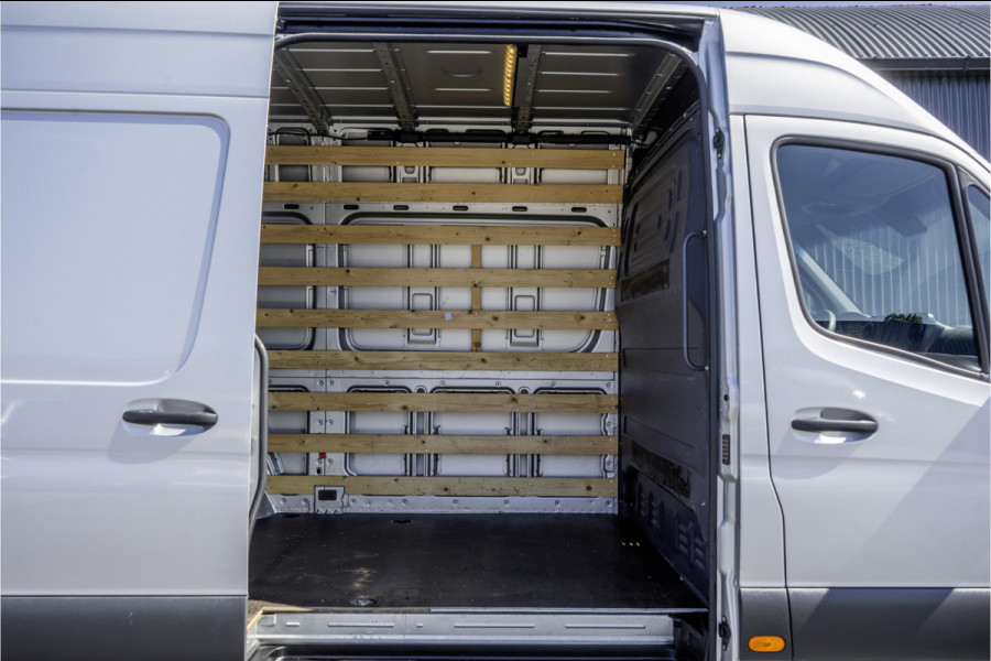 Mercedes-Benz Sprinter 316 CDI L2H2 | Automaat | 164PK | 3.5T Trekgewicht | Camera | CarPlay | Mbux | Navi | Climate | Cruise | Euro 6