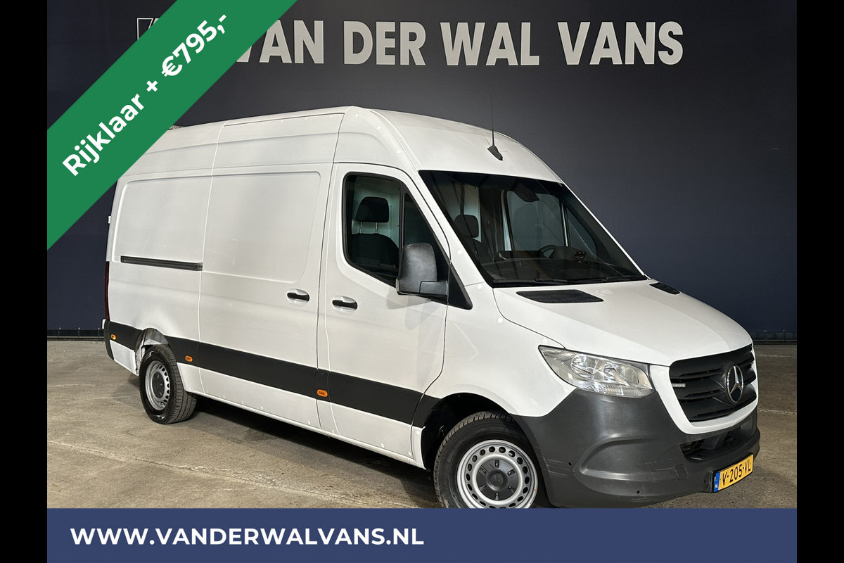Mercedes-Benz Sprinter 316 CDI 164pk L2H2 inrichting 3500kg Trekhaak Euro6 *Rijklaar* Airco | Camera | Apple Carplay Android Auto, Cruisecontrol, Parkeersensoren Mercedes-Benz Sprinter 316 CDI 164pk L2H2 inrichting 3500kg Trekhaak Euro6 *Rijklaar* Airco | Camera | Apple Carplay Android Auto, Cruisecontrol, Parkeersensoren