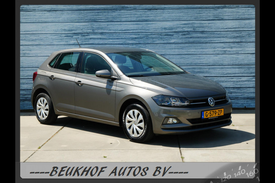 Volkswagen Polo 1.0 TSI Business Parkeersensor Navi Carplay