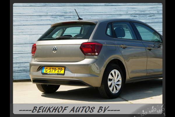 Volkswagen Polo 1.0 TSI Business Parkeersensor Navi Carplay